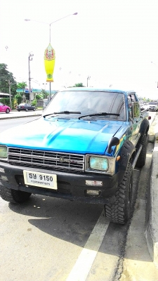 ขายรถกระบะ Toyota Hilux LN 40 ม้ากระโดด 4 ประตู  ยกสูง ยาง Mud