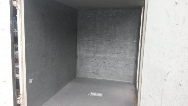 ขายตู้แห้งมิเนียมใส่รถปิ๊กอัฟสภาพสวยมากตรับ ประตูเปิดข้างกับหลัง หายากครับ ขาย 13000 บาท