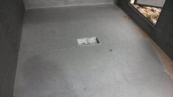 ขายตู้แห้งมิเนียมใส่รถปิ๊กอัฟสภาพสวยมากตรับ ประตูเปิดข้างกับหลัง หายากครับ ขาย 13000 บาท