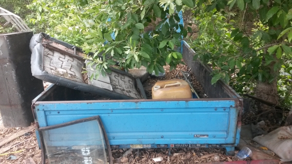 ขายกระบะรถเชียงกง 170X315ม. ใส่4ล้อ-6ล้อเล็กครับ ขาย 9500 บาท