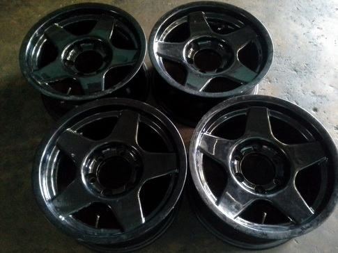 Max  6/139 ขอบ16 กว้าง 8 ออฟ10 สวยๆ 1ชุด