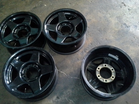 Max  6/139 ขอบ16 กว้าง 8 ออฟ10 สวยๆ 1ชุด