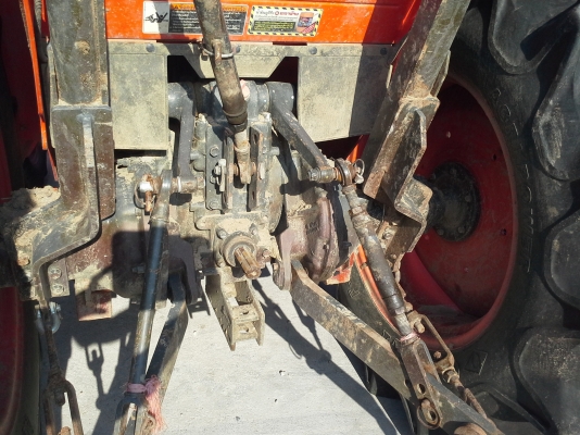 รถไถ 47 แรงม้า+ใบดันล่าง(ส่งฟรีทั่วประเทศ)ใช้เงินออกรถ 30,000