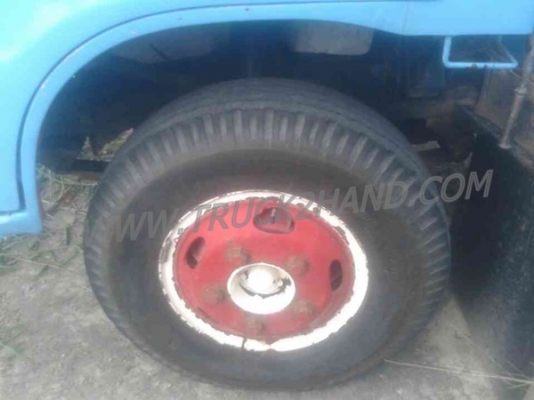 ISUZU KS 110 แรงม้า 6 ล้อ ท้ายลาด มีลิฟท์ท้าย