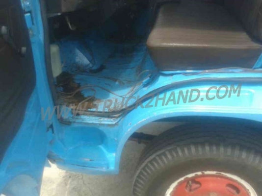 ISUZU KS 110 แรงม้า 6 ล้อ ท้ายลาด มีลิฟท์ท้าย