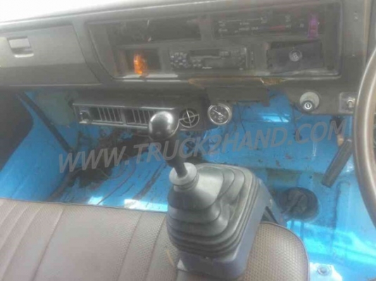 ISUZU KS 110 แรงม้า 6 ล้อ ท้ายลาด มีลิฟท์ท้าย