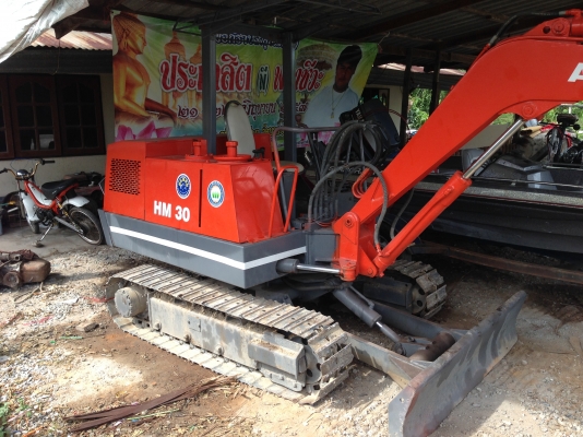 ขายรถขุดเล็ก airman 30แรง  ราคา 155,000 บาท