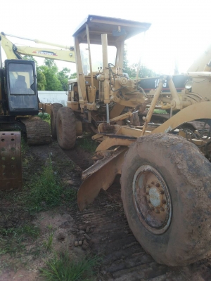 Catterpillar 140G/ หัวฉีดซัมเมอร์/ เล่มทะเบียน/ ยางหน้าเปลี่ยนใหม่