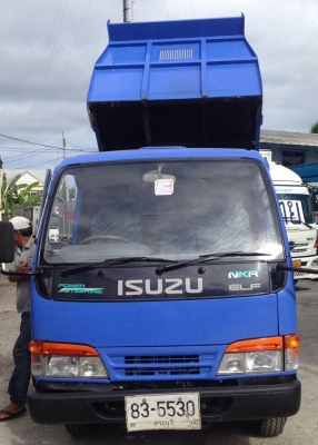 หกล้อ อีซูซุ NKR130 ดั้ม3คิว สภาพดีสวยเดิมทั้งคัน พร้อมใช้งาน เอกสารทะเบียนพร้อมโอน (ราคา 448,000บ) ราคาต่อรองได้ ครับ