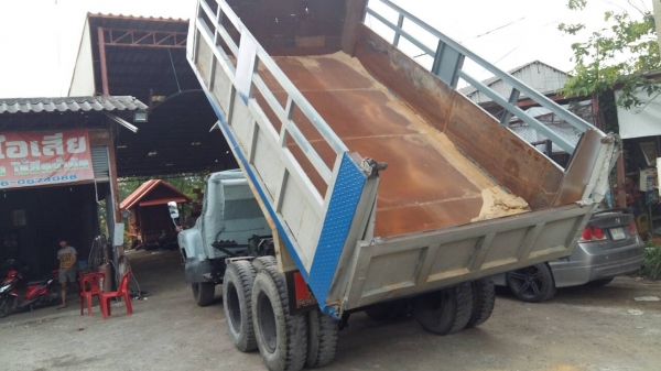 รถสิบล้อหัวยาว ดั้ม isuzu เครื่อง HO6C ช่วงล่าง ฟูโซ่ เอกสารพร้อมโอน ทะเบียนเต็ม รถสิบล้อหัวยาว ดั้ม isuzu เครื่อง HO6C ช่วงล่าง ฟูโซ่ เอกสารพร้อมโอน ทะเบียนเต็ม