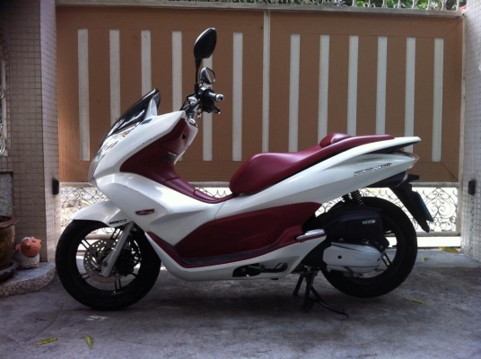 ขออนุญาติขาย HONDA PCX 150-i ตัว TOP COMBI BAKE โอนให้ฟรีครับ