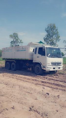 ฟูโช่  240 แรง รถปี 56  (.ใช้งานขนกากอ้อย เข้าแปลงอ้อยเท่านั้น )  ราคา  2,200,000 บาท