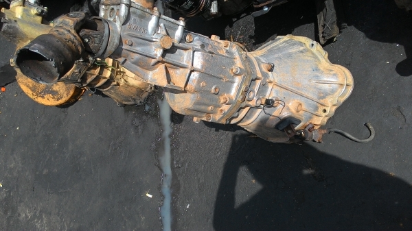 เครื่องนิสสัน bd25 ฝาแดงพร้อมเกีร์ยเอกสารพร้อมโอน