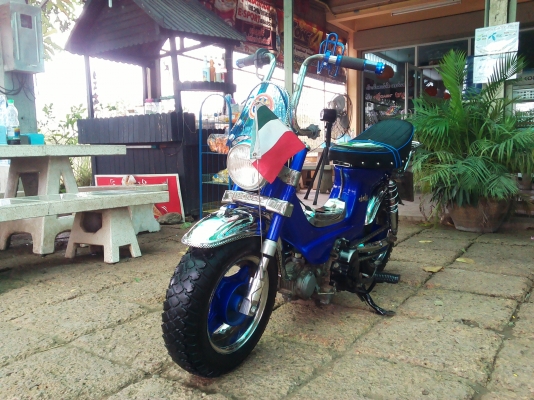 ขาย ชาลีเเต่งยุ่นล้อโต เครื่องสเเมส มีเล่มทะเบียน สภาพสวยๆ เครื่องดี สีทำใหม่ อะไหล่เเต่งตามงบ ราคาพร้อมจบ 14000 เท่านั้น สนใจทักเเชทหรือโทร 089-8054390 / 083-9008343 โอ๋ อยู่จังหวัด ลพบุรี (จัดส่งได้ทั่วประเทศ)