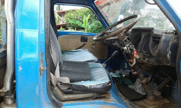 ISUZU KS 100แรง เครื่อง 4BC2ฝาดำ หัวก๋งยกได้ มัดจำ 10000 จากคุณแม่ทาง101 ISUZU KS 100แรง เครื่อง 4BC2ฝาดำ หัวก๋งยกได้ มัดจำ 10000 จากคุณแม่ทาง101