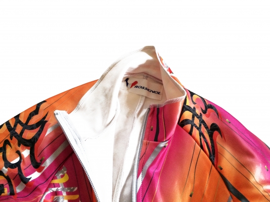 ROSSIGNOL Race Suits ใครที่กำลังมองหาชุดสกีไปทดลองเล่นที่ ตปท. ไม่ต้องไปเช่าชุดครับ " สามารถใส่เล่นกีฬาทางน้ำได้ "