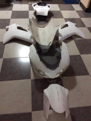 ขายแฟริ่ง DUCATI1098 ใส่vfr400