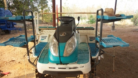 ขายรถปูกข้าวนั่งขับ 6 แถว คูโบต้า