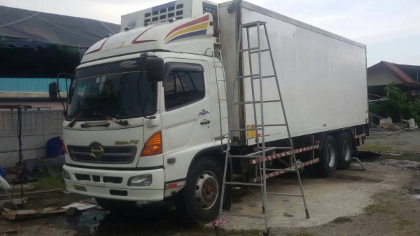 -ลูกค้ามัดจำแล้วรอจัดแนน์ครับ-HINO.MEGA.ปึ50ช่วงยาว7,50เมตร.ครัชซีสวยหัวบางเดิมๆ.ราคานี้หัวครัชซีครับ.-1,250,000-