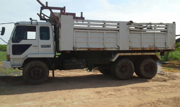 ขายหลง 220เทอร์โบสภาพพร้อมใช้ เพลาบุ๋ม DL ยางใหม่8เส้น