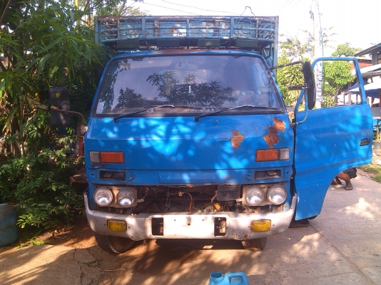 รถหกล้ออีซูซุ เครื่อง85แรง ราคาถูกของดีแบบนี้ไม่มีอีกแล้วครับ