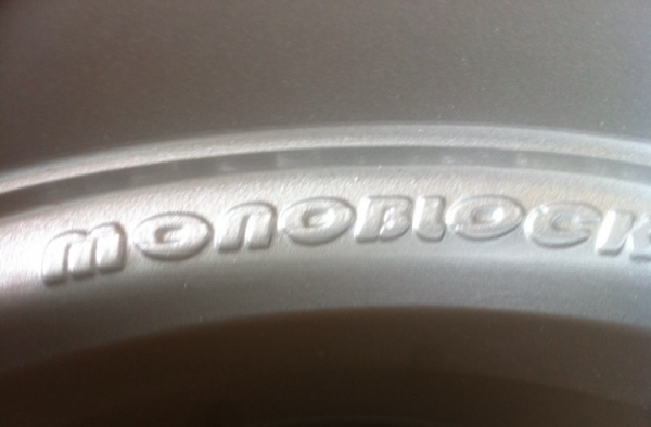 ล้อ volk monoblock ขอบ15 6รู139 กว้าง 7.5 นิ้ว สภาพสวย สีเงางาม ขอบหนาๆไม่มีซ่อม ใส่กระบะได้ทุกรุ่น ล้อ volk monoblock ขอบ15 6รู139 กว้าง 7.5 นิ้ว สภาพสวย สีเงางาม ขอบหนาๆไม่มีซ่อม ใส่กระบะได้ทุกรุ่น