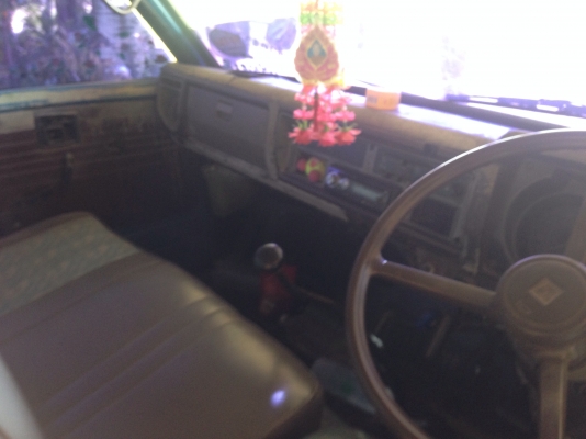 ขายหกล้อ ISUZU-KS26 มีภาพวีดีโอ เครื่อง 110 แแรงม้า ราคา 198,000 บาท หัวยกได้ กระบะยาว 4.30 ม เฟืองท