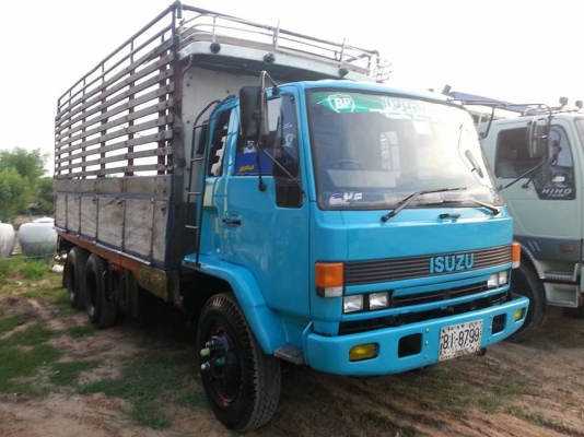 ขาย10ล้อ1เพลา ร็อกกี้165แรง เครื่องดี แคชซีสวย ยางดี ภายในสวย สภาพพร้อมใช้งาน เอกสารพร้อมโอน สนใจโทร 090-8588220คุณนะ 093-3258446คุณบิว ID:narong498 หรือเข้าดูสินค้าได้ที่ www.truck.in.th/498 หรือเพจFacebook ณรงค์ ซื้อขายรถมือสอง (เว็บไซต์ส่วนตัว) ขาย10ล้อ1เพลา ร็อกกี้165แรง เครื่องดี แคชซีสวย ยางดี ภายในสวย สภาพพร้อมใช้งาน เอกสารพร้อมโอน สนใจโทร 090-8588220คุณนะ 093-3258446คุณบิว ID:narong498 หรือเข้าดูสินค้าได้ที่ www.truck.in.th/498 หรือเพจFacebook ณรงค์ ซื้อขายรถมือสอง (เว็บไซต์ส่วนตัว)