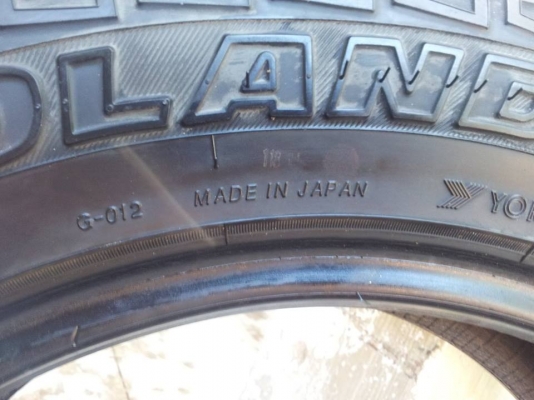 ขายยาง Yokohama geolandar A/T 225/65/17 ปี 12