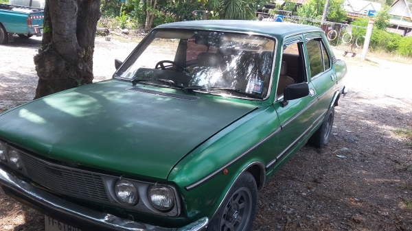 fiat 132 คลาสสิคคาร์ ราคามอเตอร์ไซ