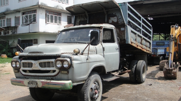 ISUZU TX หน้ายาว6ล้อดั๊ม เครื่อง120แรง เบรคทิฟฟี่ รถพร้อมใช้ ทะเบียนพร้อมโอน ราคาถูก