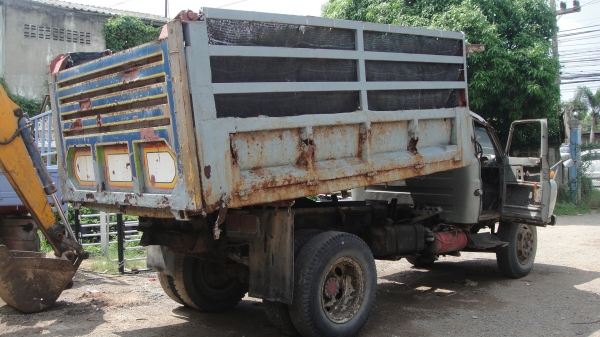 ISUZU TX หน้ายาว6ล้อดั๊ม เครื่อง120แรง เบรคทิฟฟี่ รถพร้อมใช้ ทะเบียนพร้อมโอน ราคาถูก