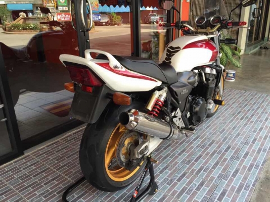 ธารนนทบุรี//ขาย HONDA CB 1300 ปี 98 สภาพนางฟ้า ระบบเครื่องระบบไฟสมบูรณ์ทุกจุด ราคา 99,000 บาท อินวอยท์+สรรพสามิต