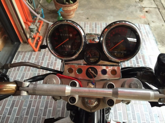 ธารนนทบุรี//ขาย HONDA CB400 ปี93 ไมค์ 3 ลูก สวยๆ ระบบเครื่อง ระบบไฟสมบูรณ์ทุกจุด อินวอยท์ สรรพสามิต ราคา 59,000 บาท