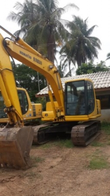 komatsu 120-6 สนใจโทร 092-3309229 อี๊ด สองห้อง komatsu 120-6 สนใจโทร 092-3309229 อี๊ด สองห้อง