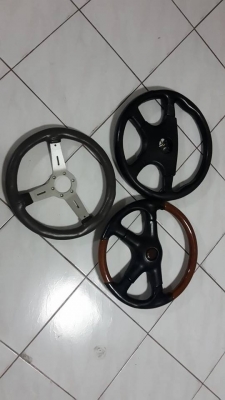 โล๊ะพวงมาลัย momo2วง personal 1วง 3วงเหมา1800 บาท ส่งฟรี