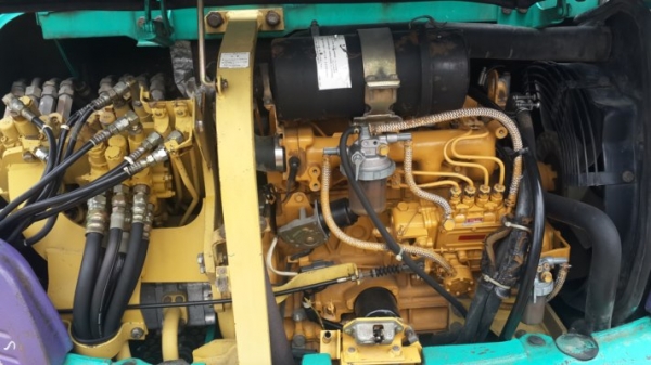 ขายรถเก่านอก pc 40-7 มีหัวเก๋ง สนใจโทรสอบถาม 092-3309229 อี๊ด สองห้อง