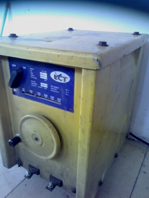 ขายตู้เชื่อม 300A ขายตู้เชื่อม 300A