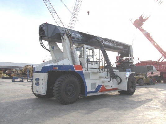 ขายรถคีปตู้ ZOOMLION ZL-REACH STACKER ราคา 13000000 ขายรถคีปตู้ ZOOMLION ZL-REACH STACKER ราคา 13000000