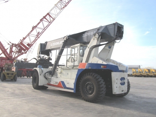 ขายรถคีปตู้ ZOOMLION ZL-REACH STACKER ราคา 13000000 ขายรถคีปตู้ ZOOMLION ZL-REACH STACKER ราคา 13000000