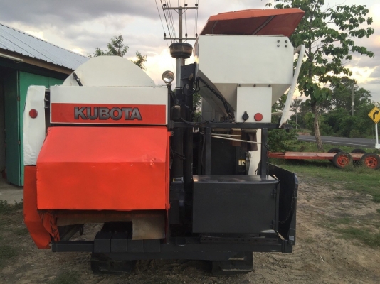 ขายรถเกี่ยวข้าว dc60ราคา 289000 บาทเท่านั้น