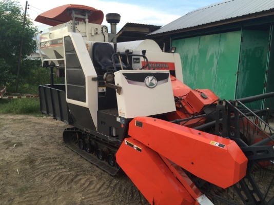 ขายรถเกี่ยวข้าว dc60ราคา 289000 บาทเท่านั้น