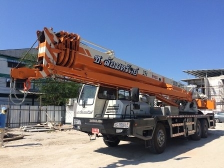 ขายรถเครน ZOOMLION QY25H 25 ตัน รับประกัน 2 ปี ขายรถเครน ZOOMLION QY25H 25 ตัน รับประกัน 2 ปี