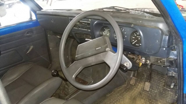 MAZDA   หลังคาไฟเบ้อติดแก๊สสวยๆๆพร้อมใช้ราคา 55000 098-539-6074 090-772-3710