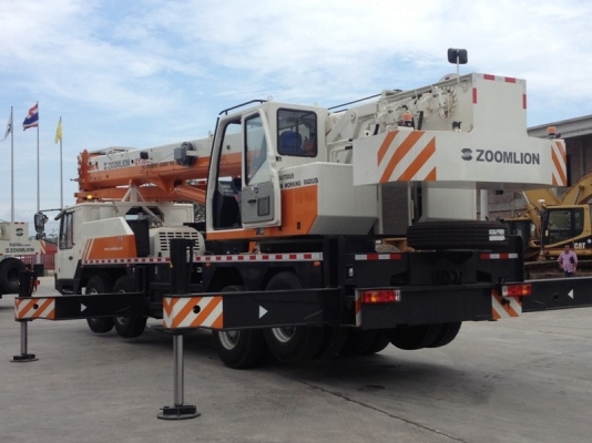ขายรถเครน ZOOMLION QY30V 30 ตัน รับประกัน 2 ปี ขายรถเครน ZOOMLION QY30V 30 ตัน รับประกัน 2 ปี