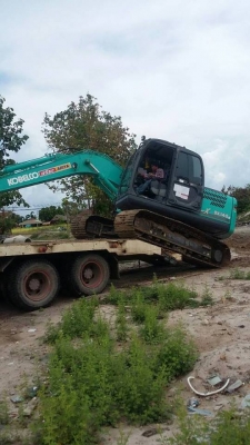 มารับรถกลับบ้านพร้อมขายลูกค้าท่านใดสนใจรถเหมือใหม่2,000ชั่วโมง 2,750,000 090-772-3710 098-539-6074