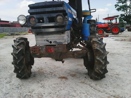 ขายรถไถมิสซูมิสชิ เครื่องดี 35 แรง  4WD  พร้อมใช้ สวยๆ สีเดิมๆ