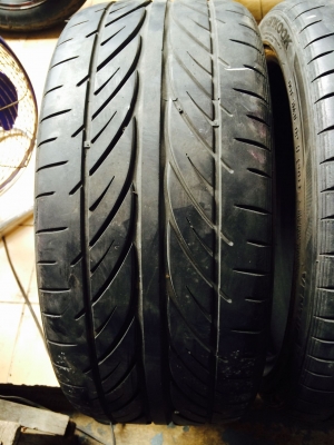 ขายยางขอบ18" 225-40R18 ปี 12 สวยๆ 2 เส้นขาย 1,800 บาท