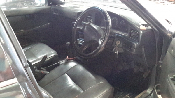 ขายโตโยต้า โคโรน่า