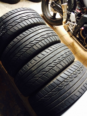 ขายยาง 16" 205-55R16 ปี 12 Dunlop Sport SP 01 สวย 4 เส้น ดอกลึก ดอกหนา ไม่แตกไม่บวม ขาย 2,200 บาท ดูยางแถว ดอนเมือง ซ.วิภาวดีรังสิต 35 สนใจโทร 062-121-9299 / 086-3824530 Id Line : thidasasa
